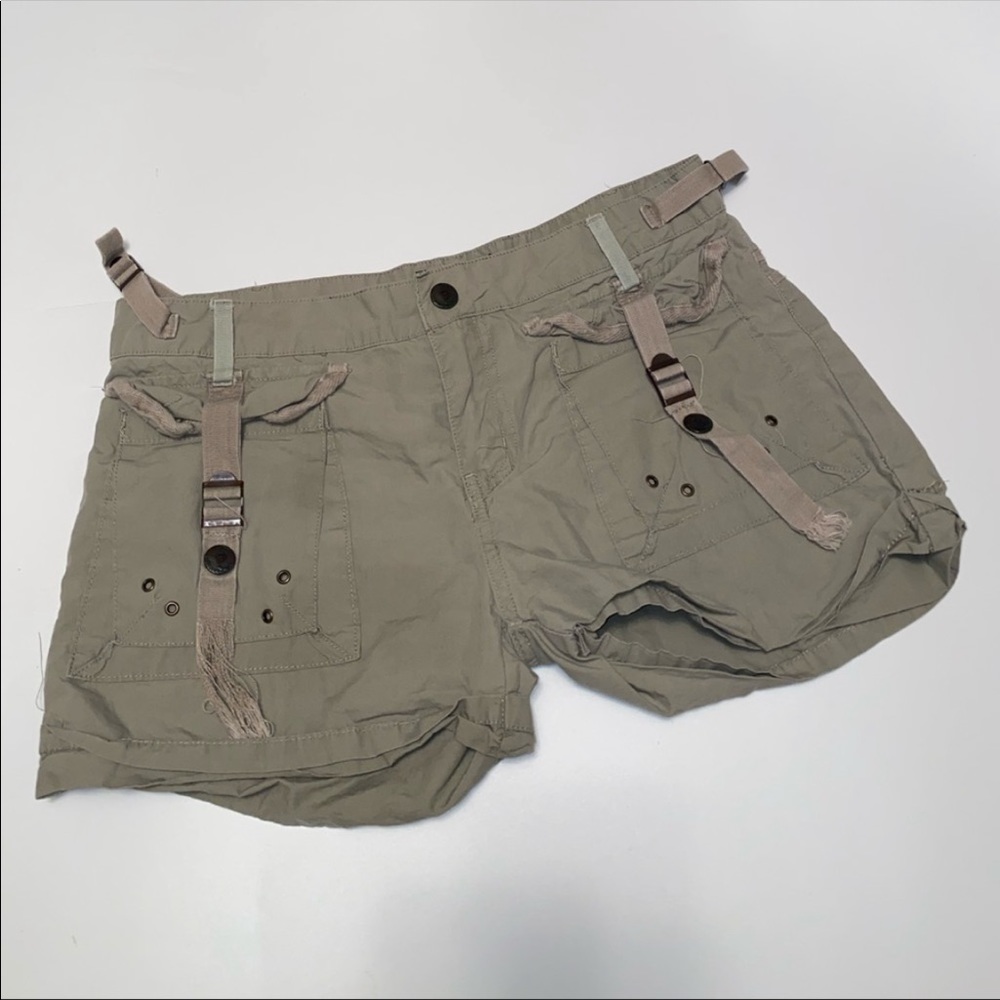 Y2k cargo shorts